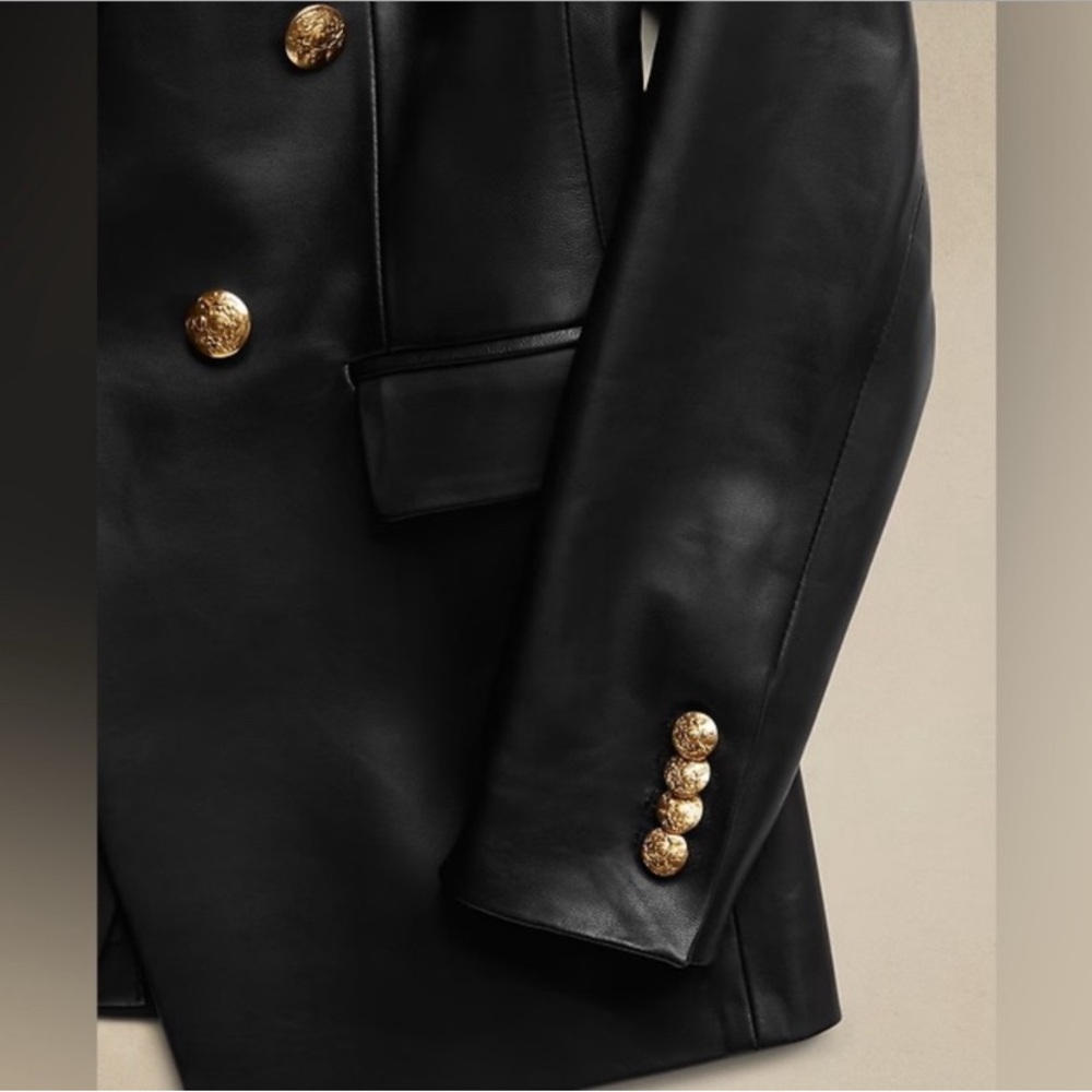 Banana Republic Leather Captain’s Blazer - Never Worn
Fall/Winter 2023 - Picture 5 of 8